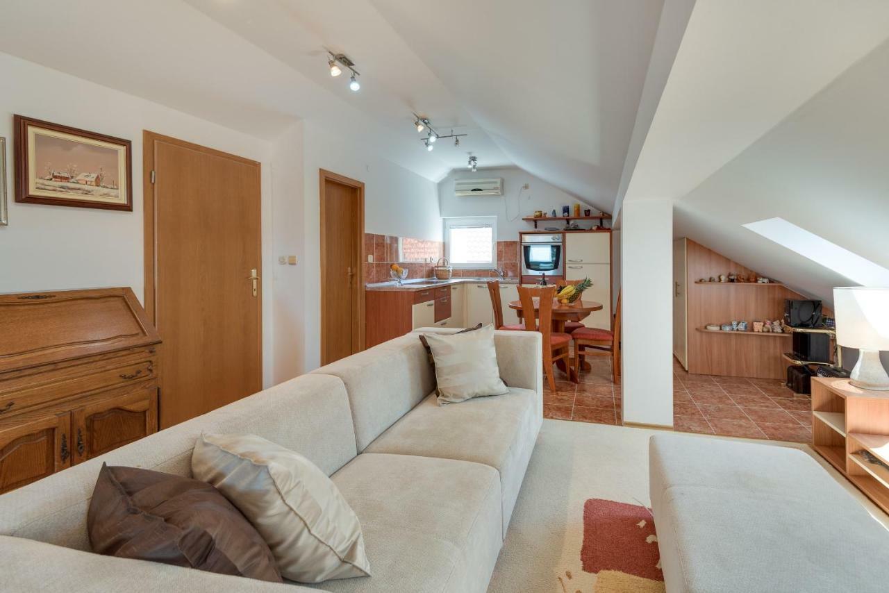 Appartement Studio Maslina à Šibenik Extérieur photo